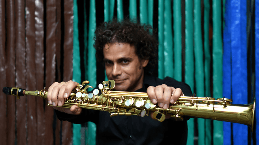 Un Mago Resignificado: Bernardo Monk y su Viaje al Universo de Gardel