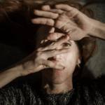 Groove: Un Viaje Sensorial a Través de la Danza, la Música y las Luces