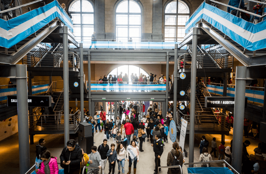 Festejo de la Independencia en la Usina del Arte: Un Encuentro de Cultura, Música y Gastronomía para Toda la Familia