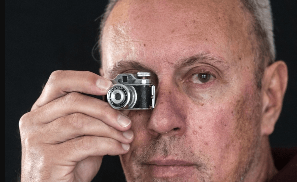 La Lente de Eduardo Longoni: Un Viaje a Través del Tiempo y la Memoria