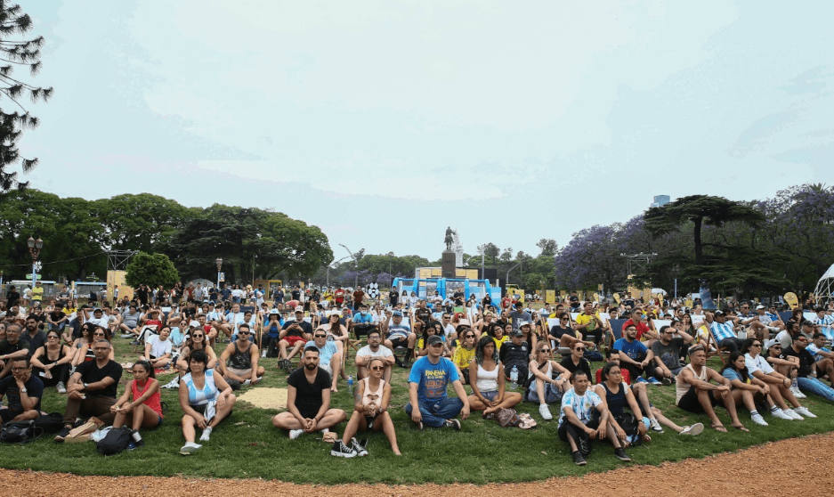 Buenos Aires se Viste de Celeste y Blanco para el Mundial 2022