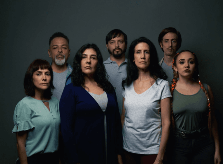 «Brotherhood»: La obra de Anahí Ribeiro que redescubre los vínculos familiares a través del drama y el humor