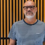 Fabián Casas: entre la novela y el guión, exploraciones de un mundo retrofuturista