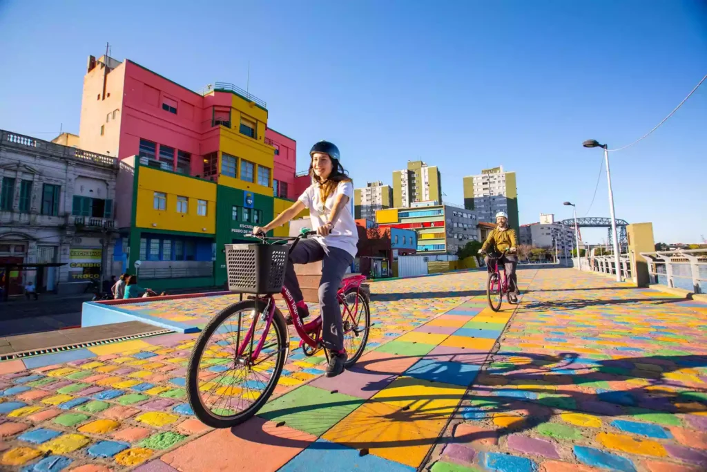Pedaleando Buenos Aires: Descubre la Ciudad en Bicicleta