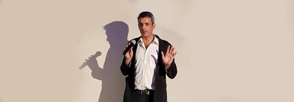 Fernando Quintans: Reflexiones y Vivencias del Stand-Up