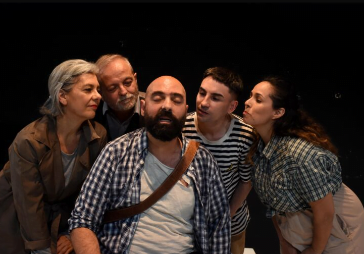 Teatro Ñaca: Transformando un hogar en un espacio artístico único