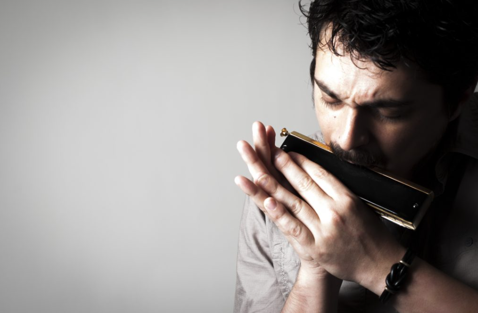 Franco Luciani: Un Encuentro Íntimo con la Armónica Cromática