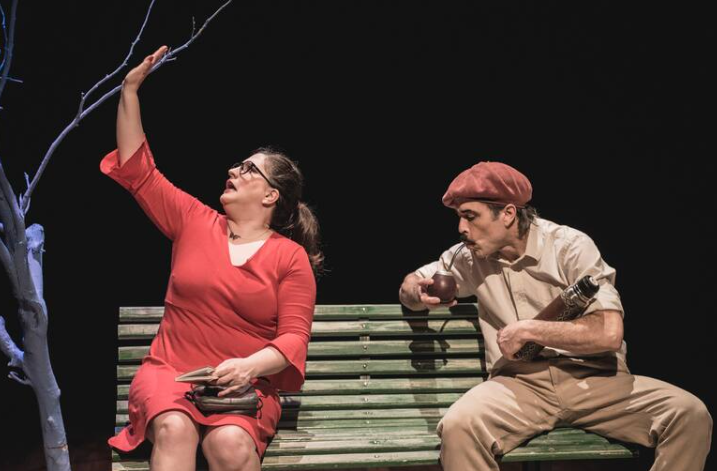 «Enamorarse» en la gran escena: Leandro Airaldo lleva su obra a la calle Corrientes