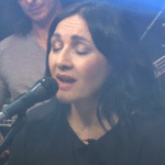 Roxana Ahmed: Una Nueva Luz en Clásicos del Rock Argentino