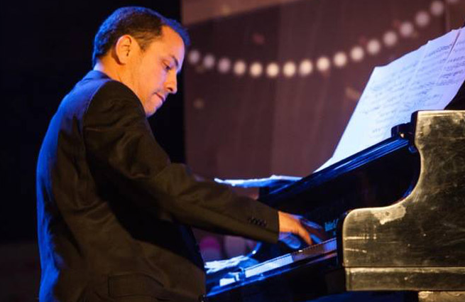 Andrés Linetzky: Un Viaje Tanguero que Refleja la Historia y el Futuro del Género