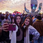 El vibrante Festival Ciudad Joven llega a la Floralis Genérica en Buenos Aires