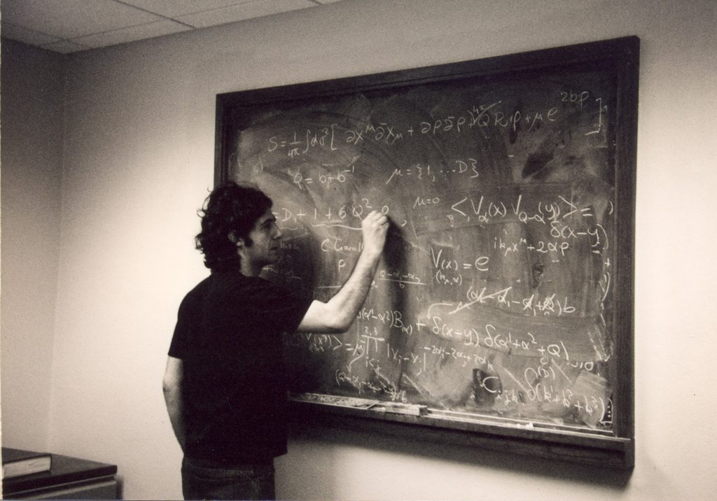 Un diálogo entre ciencia y arte en La Boca: Seminario en Fundación Andreani