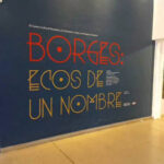 Arte y literatura se encuentran en el Recoleta: Borges, ecos de un nombre