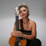 Luciana Jury en Villa Pueyrredón: Música en el Alambique