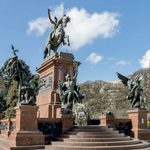 Plaza San Martín: el alma de Buenos Aires según Álvaro Abós